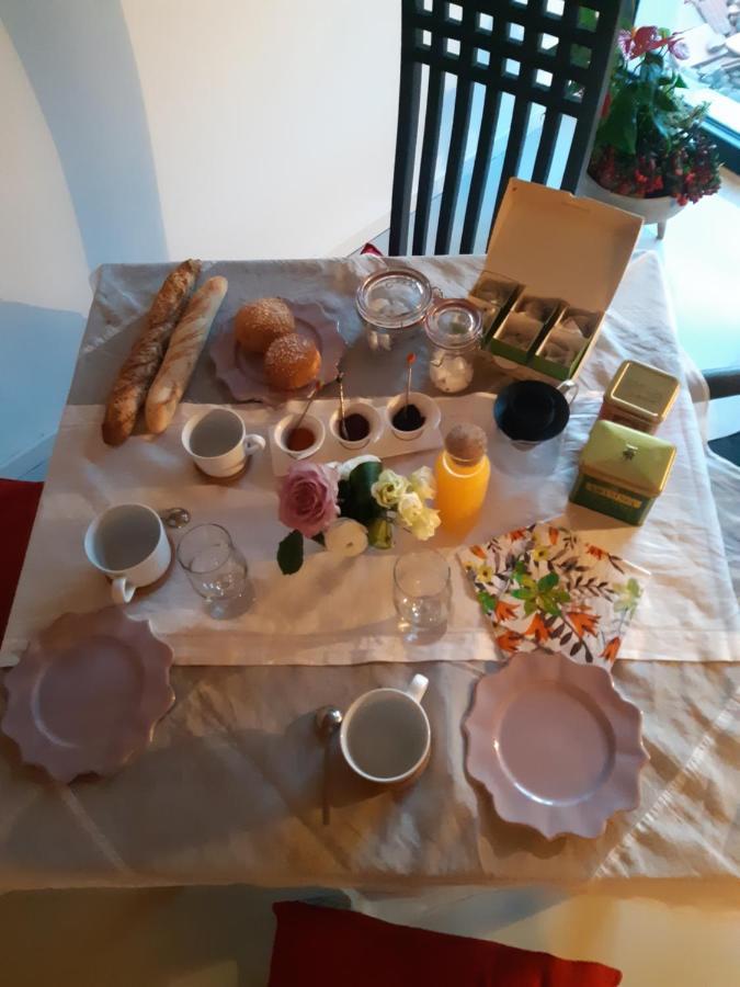 Atelier Natur'L Les Ronzieres Saint-Paul-d'Uzore Bagian luar foto